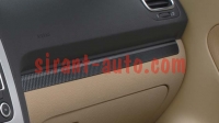 1Q1072390    VW EOS