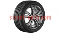 A24640104007756   R18 Mercedes CLA class X117